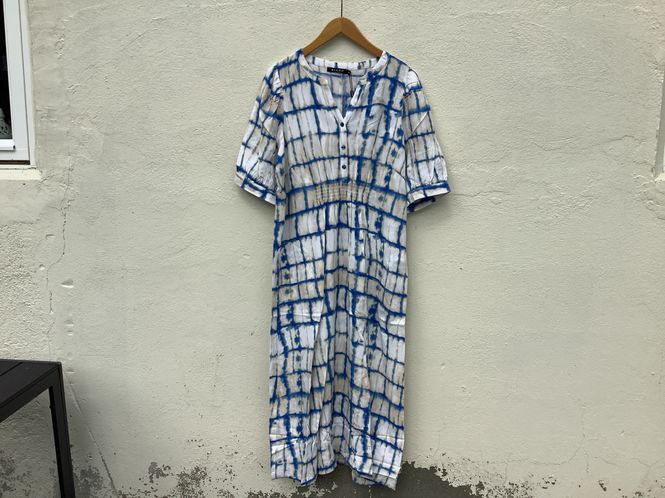 Hovedbilde Batikk dress