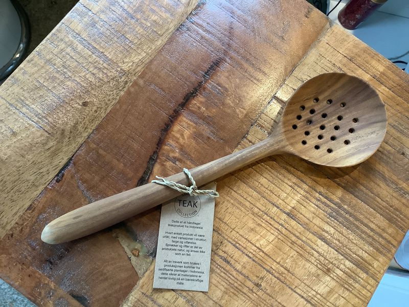 Teak hullsleiv